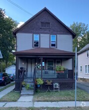 Building Photo - 1832 S Burdick St