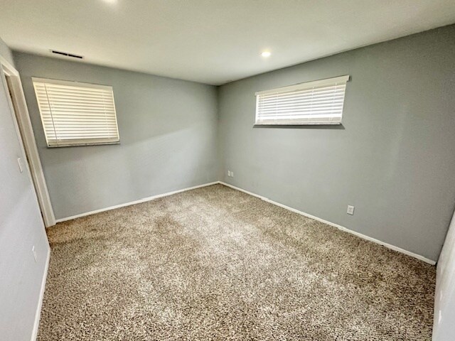 Foto del edificio - 5360 Whitmore Dr