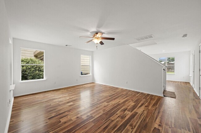 Foto del edificio - 29627 Evergreen Hills Dr