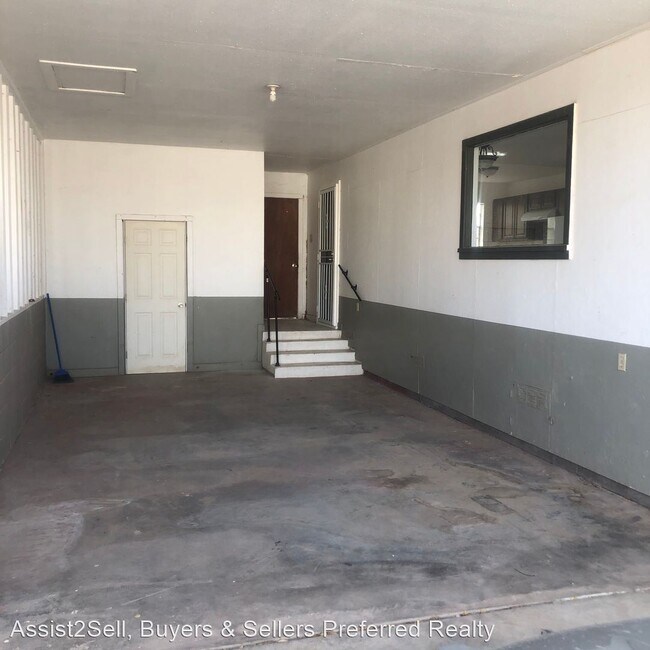 Building Photo - 2 br, 1 bath House - 225 New York Ave B