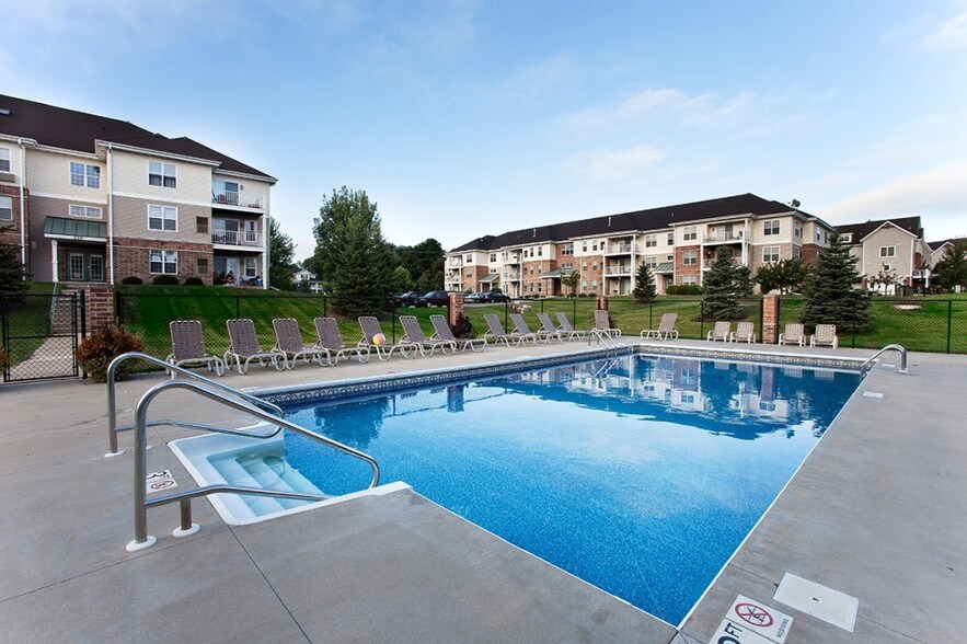 Blackhawk Trails Apartments Rentals Madison, WI