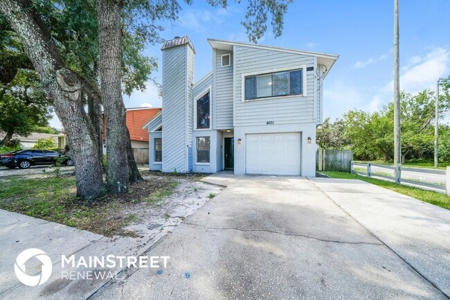Building Photo - 4601 E Serena Dr