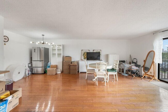 Foto del edificio - 1150 River Rd