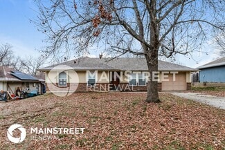 Building Photo - 1225 N Inca Dr