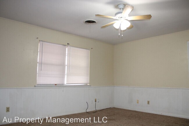 Building Photo - 3 br, 2 bath House - 5111 Leland Dr