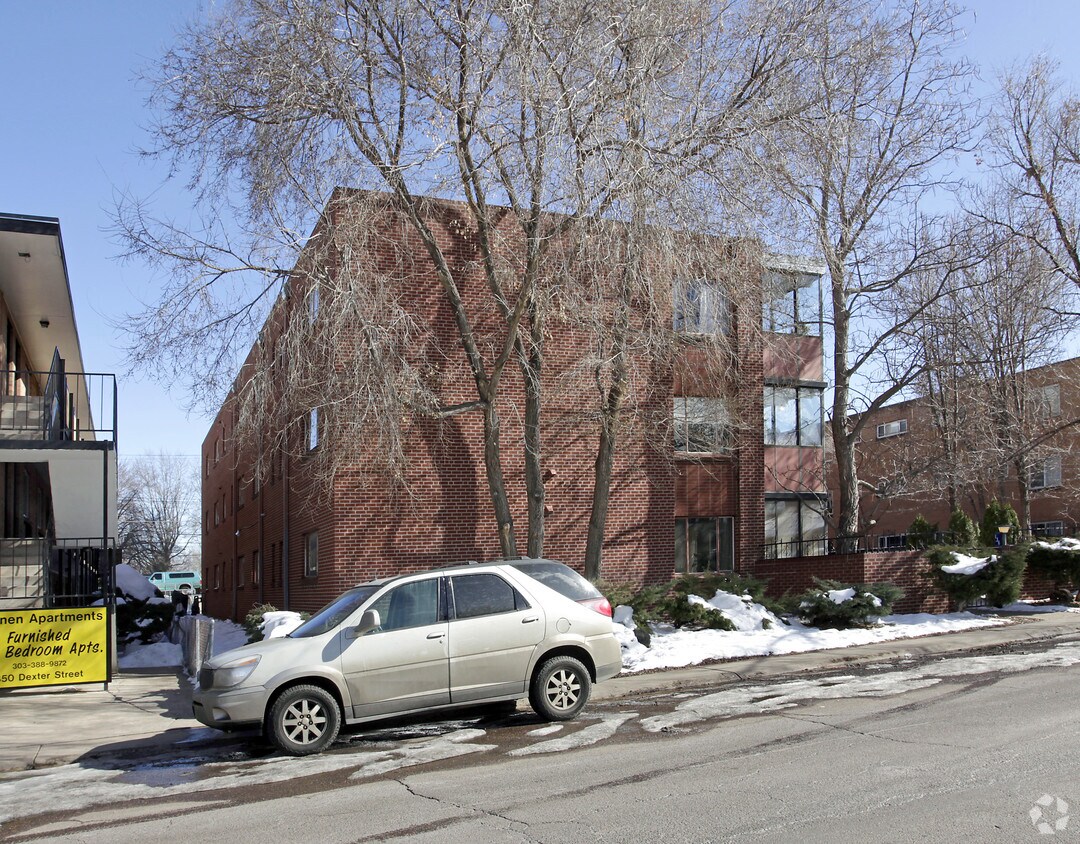 Building Photo - 836 Dexter St