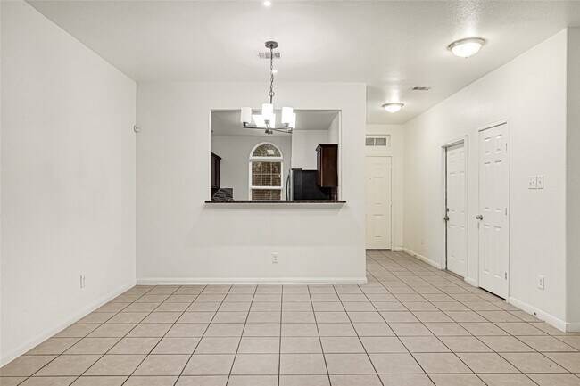 Foto del edificio - 8843 Leclaire Meadow Dr