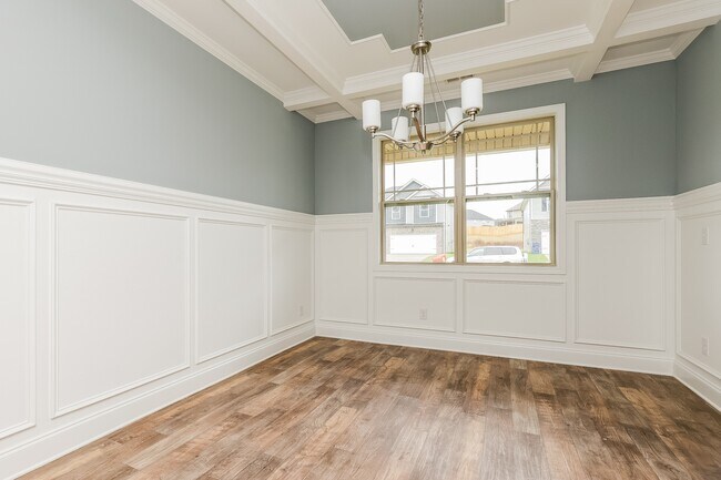 Building Photo - 1180 Black Oak Cir