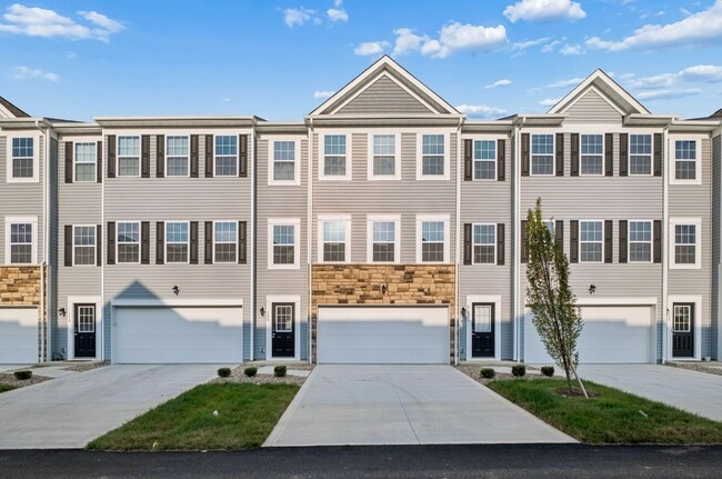 Building Photo - 120 Red Willow Dr