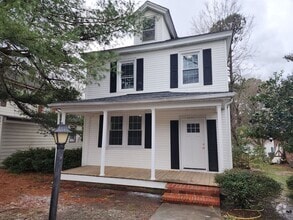 Building Photo - 1621 Lee St