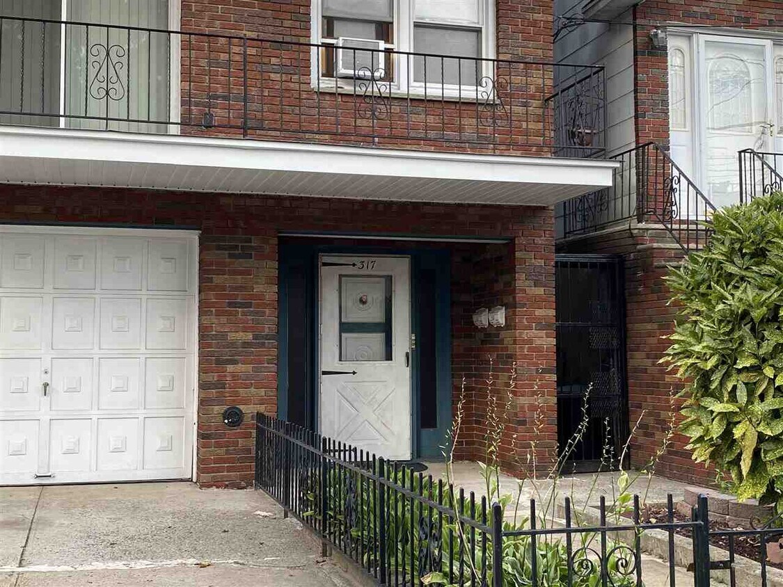 317 Neptune Ave, Jersey City, NJ 07305 House for Rent in Jersey City
