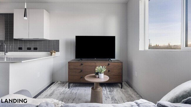 Building Photo - 2020 Red Dr