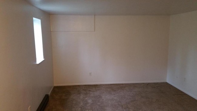 Building Photo - 54 Hampshire Ln Apt #13