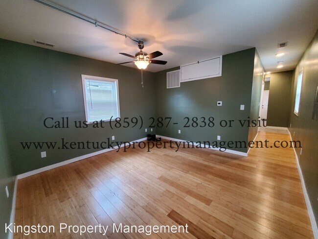 Building Photo - 2 br, 2 bath House - 319 Race Street.