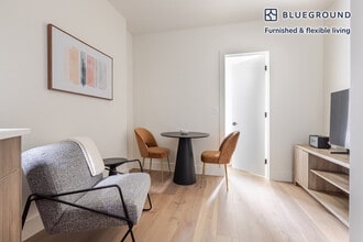 Building Photo - 188 6th Ave