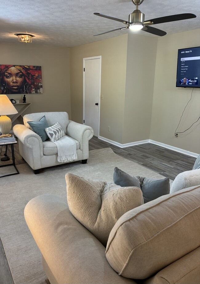 Foto del edificio - 410 Etowah Ave