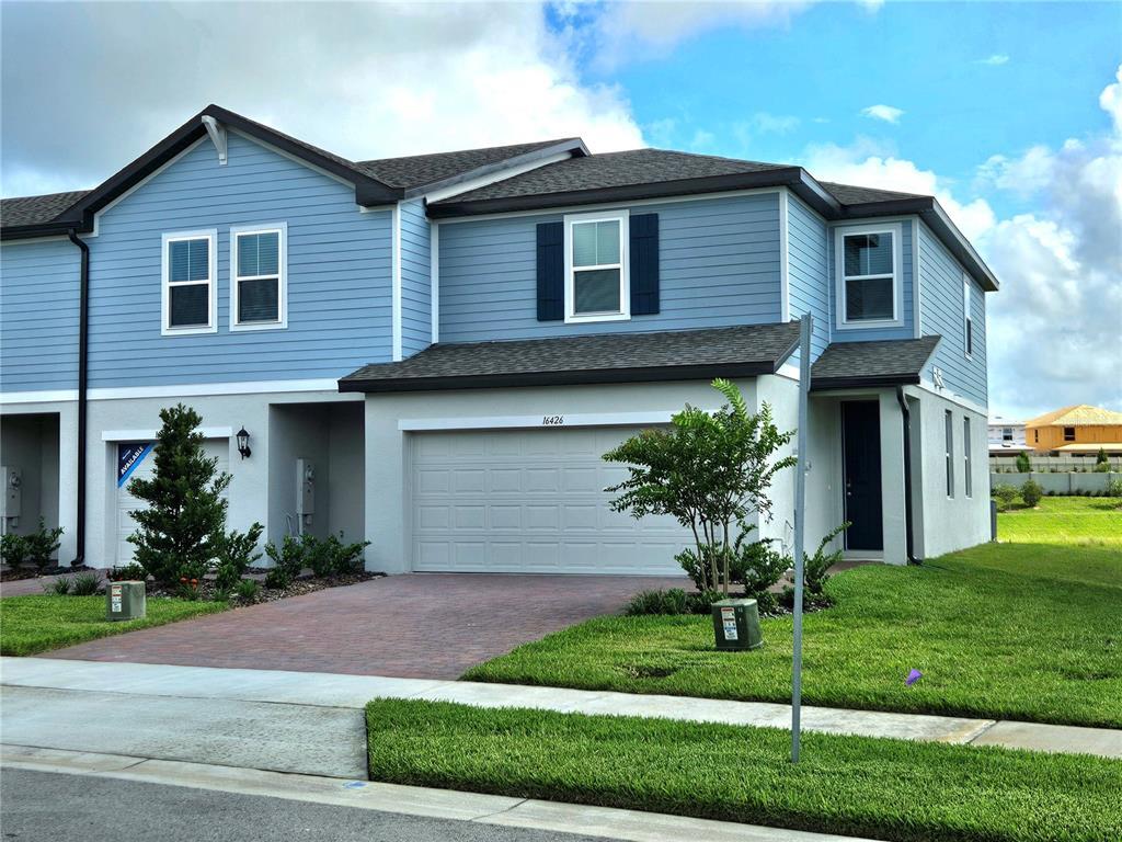 Foto principal - 16426 Bird of Paradise Ave
