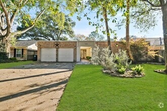 Building Photo - 12848 Westleigh Dr