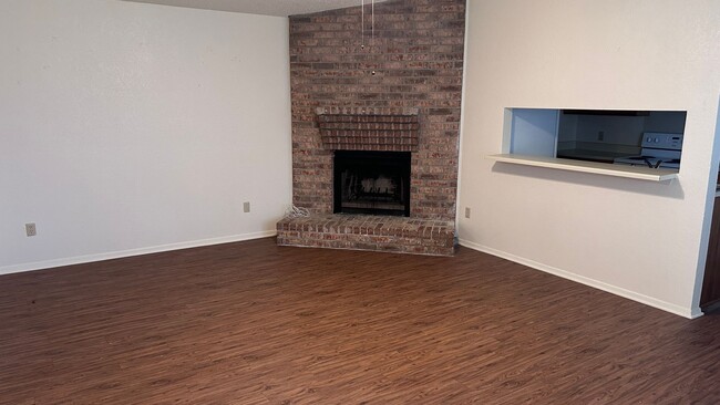 Foto del edificio - 1127 Mountain View St