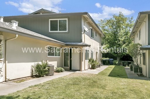 Foto del edificio - Spacious 2bd/1ba Foothill Farms Area Fourp...