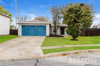 Building Photo - 160 Hanging Moss Dr