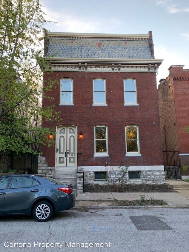 4 br, 3.5 bath House 3325 Indiana Ave. House for Rent in St. Louis