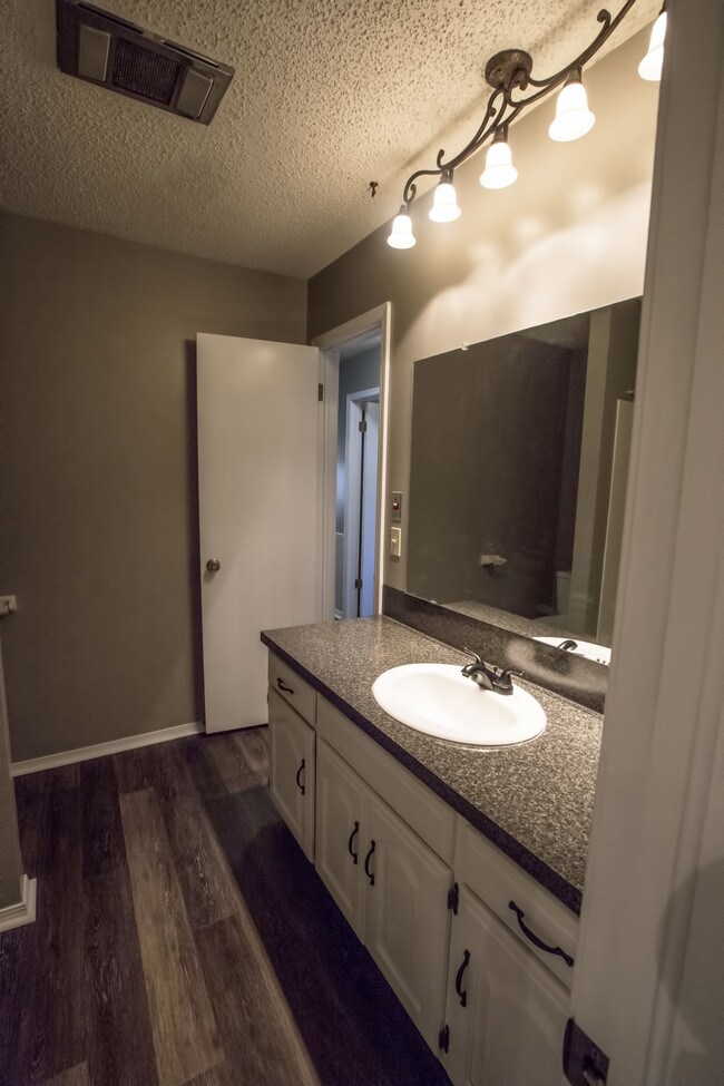 Foto del edificio - 4025 Sheridan Rd