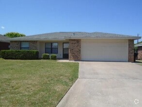 Building Photo - 3810 Purdue Ln