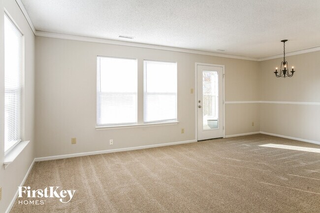 Building Photo - 2435 Redland Ln