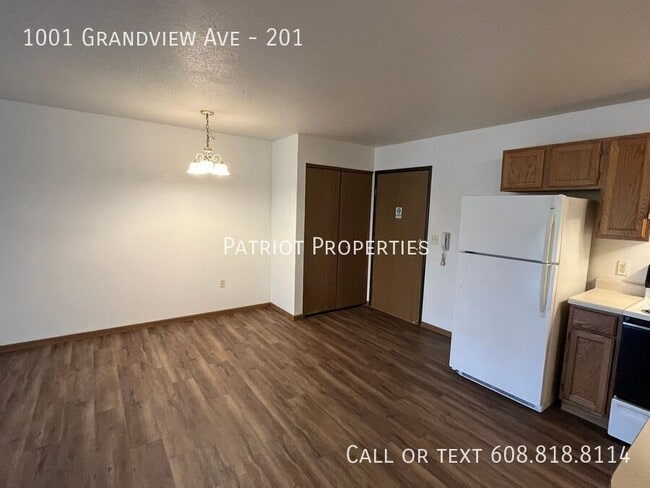 Building Photo - 1001 Grandview Ave