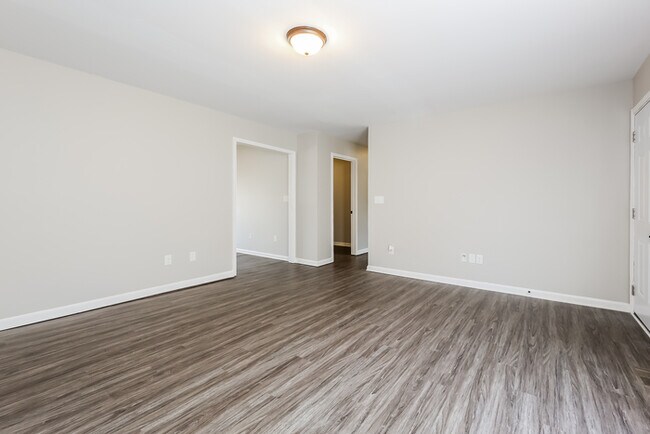 Foto del edificio - 207 Pinonwood Dr
