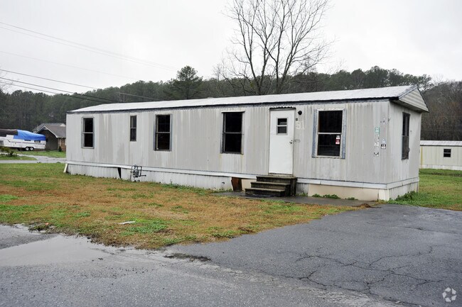 Building Photo - 102 Burnt Hickory