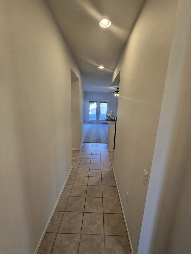 Building Photo - 34279 S Colony Dr