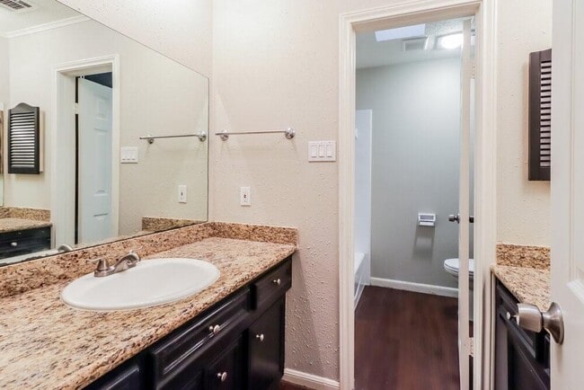 Photo - Cedar Valley Drive, Missouri City, TX 77459 - 3 BR 2 BA single-family home