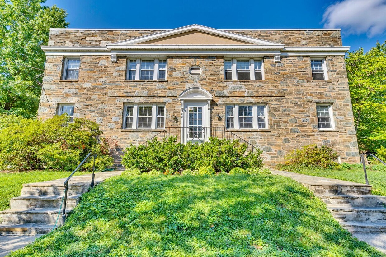 Foto principal - Updated Condo 3 Blocks from Metro