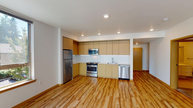 Interior Photo - CityLine