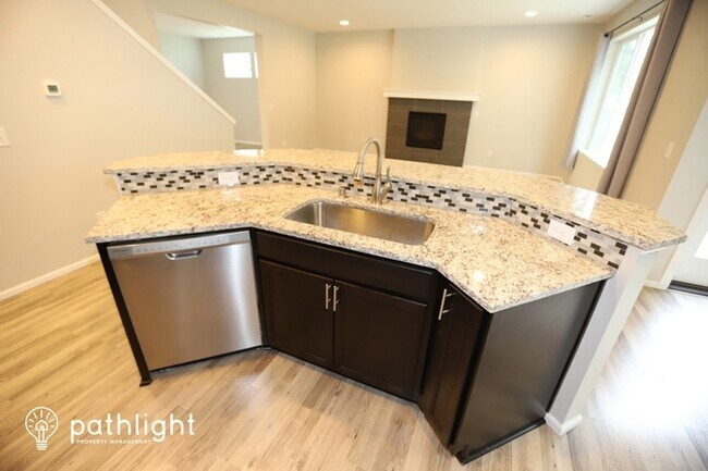 Foto del edificio - 19135 110Th Avenue Court E, Puyallup, WA, ...