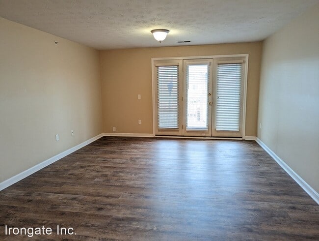Building Photo - 2 br, 2 bath House - 3045 Westminster #205