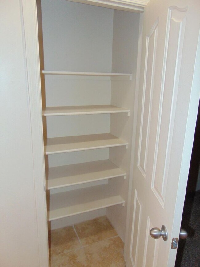 Foto del edificio - Student Housing 2 Bed/ 2 Bath w/ Loft/View...