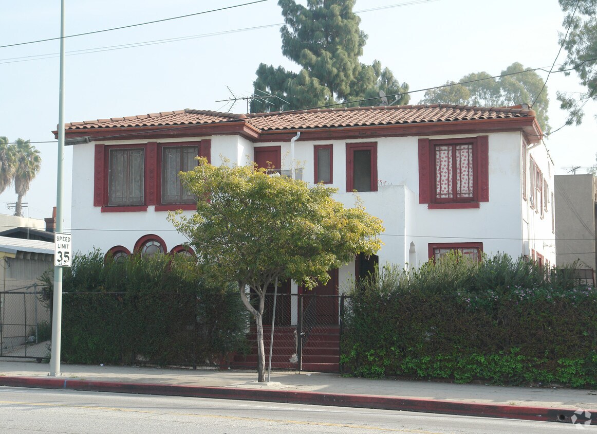 Building Photo - 1012-1014 N Virgil Ave