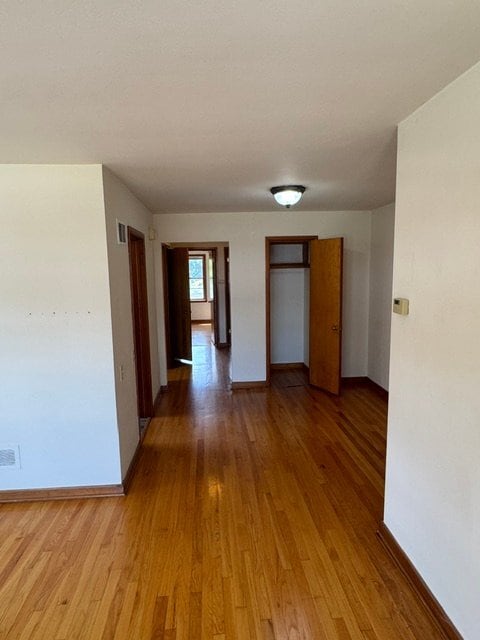 Building Photo - 510 N Franklin Ave