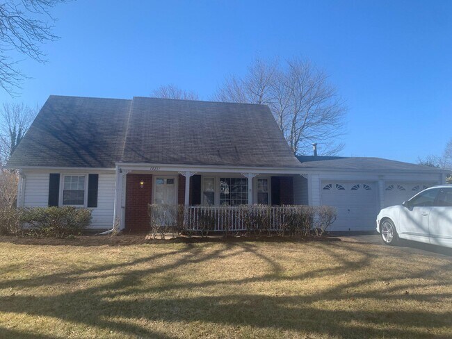 Foto del edificio - 13217 Poplar Tree Rd