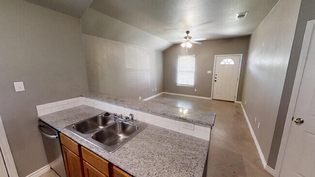 Building Photo - Discover modern living with a stylish edge in this beautifully designed 3 bedroom duplex!
