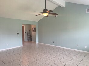 Building Photo - 9110 Dolphin Cir