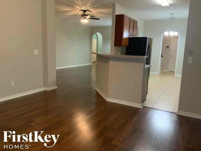 Building Photo - 965 Marietta Ln