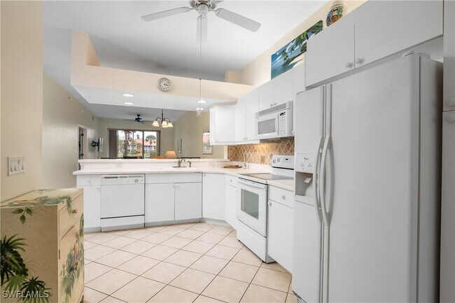 Building Photo - 6810 Beach Resort Dr