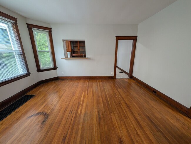 Foto del edificio - 3111 Linwood Ave