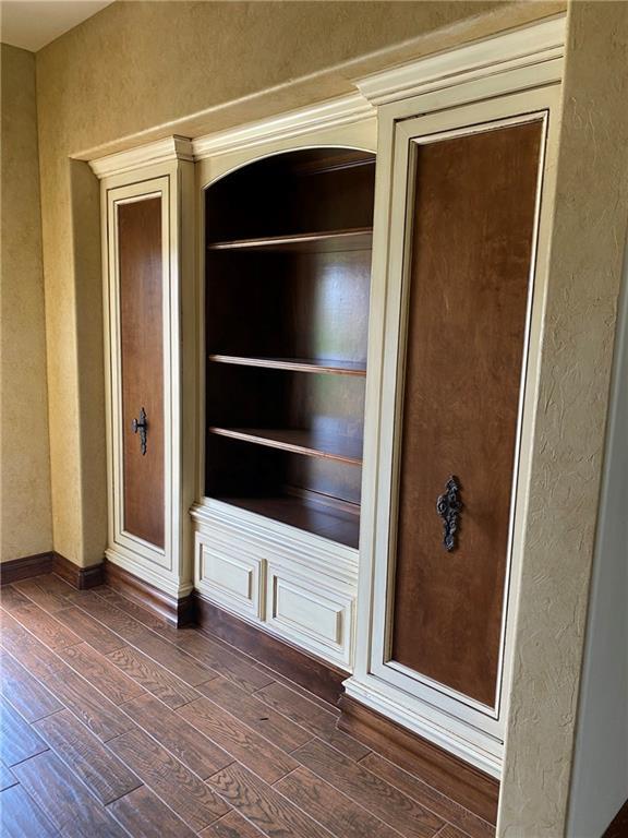 Foto del edificio - 2817 Marigold Ln
