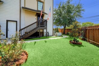 Building Photo - 1163 Hempstead Villa Ln