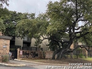 Foto principal - 11815 Vance Jackson Rd